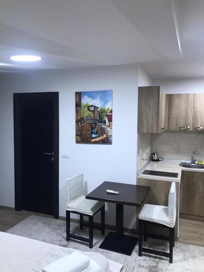 Centar Bruno Apartment Novi Pazar Bagian luar foto
